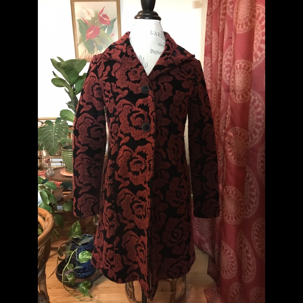 VENARIO Romantic Red Roses Vintage-Style Coat. CUPID Adorable Sz S